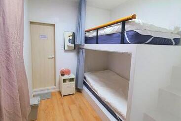 پانسیون Hannahstay Women Only Guesthouse