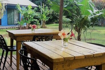 پانسیون Hostal Pukao