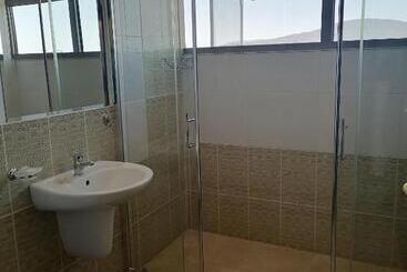 Aparthotel Vris