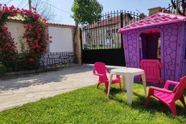 Family Hotel Velevi