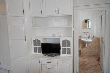 Family Hotel Velevi