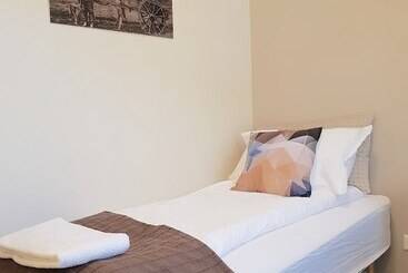 پانسیون Klara Guesthouse