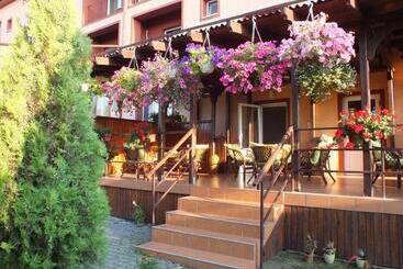 Pension Larisa