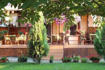 Pension Larisa
