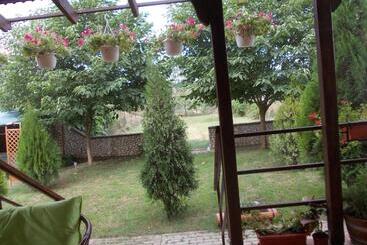 Pension Larisa