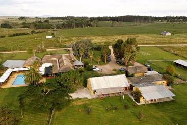 Pueblo Chico Agroturismo
