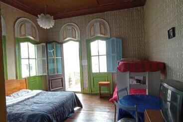 هاستل Hostal Del Gato
