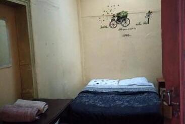 هاستل Hostal Del Gato