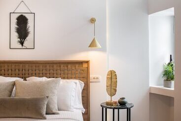 Amelot Art Suites