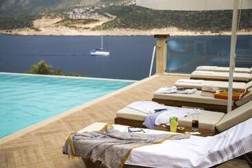 تختخواب و صبحانه Suna Sun Hotel   Adult Only