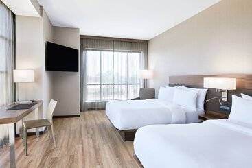 Ac By Marriott Hotel Huntsville Downtown
