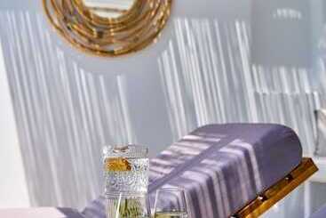 Adorno Beach Hotel And Suites