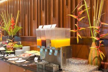 هتل Andaman Breeze Resort   Sha Plus