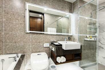 هتل Best Western Plus Gyeongju