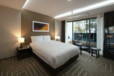 هتل Best Western Plus Gyeongju