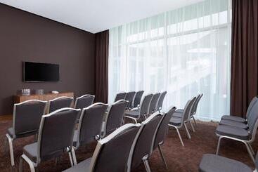 هتل Four Points By Sheraton Krasnodar