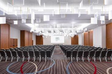 هتل Four Points By Sheraton Krasnodar