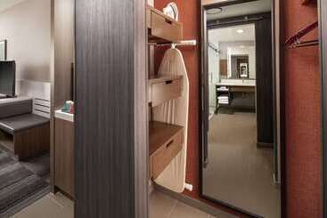 هتل Hilton Garden Inn Sacramento Airport Natomas