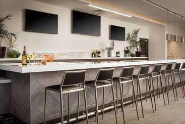 هتل Hilton Garden Inn Sacramento Airport Natomas