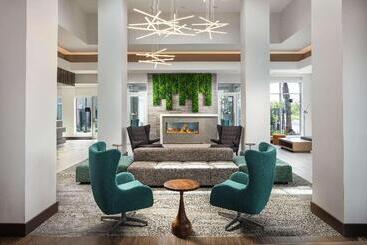 هتل Hilton Garden Inn Sacramento Airport Natomas