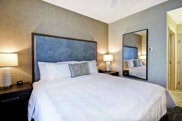 هتل Homewood Suites By Hilton Salt Lake City Airport