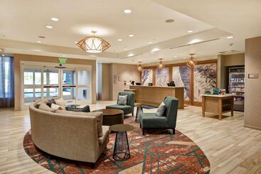 هتل Homewood Suites By Hilton Salt Lake City Airport