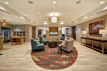 هتل Homewood Suites By Hilton Salt Lake City Airport