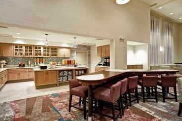 هتل Homewood Suites By Hilton Salt Lake City Airport