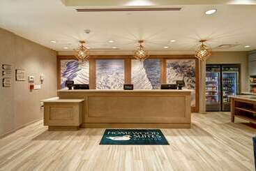 هتل Homewood Suites By Hilton Salt Lake City Airport