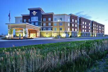 هتل Homewood Suites By Hilton Salt Lake City Airport