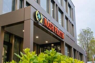 هتل Nash Pratik