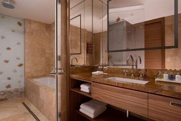 ホテル Radisson Blu Olympiyskiy