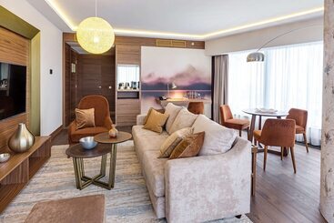 ホテル Radisson Blu Olympiyskiy