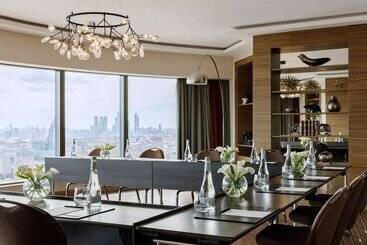 ホテル Radisson Blu Olympiyskiy
