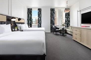 The Candler Hotel Atlanta, Curio Collection By Hilton