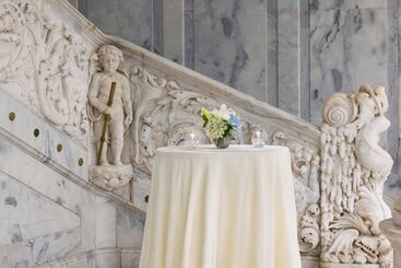 The Candler Hotel Atlanta, Curio Collection By Hilton