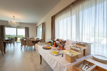 酒店 Wine Residence Cattunar