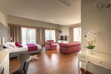 酒店 Wine Residence Cattunar