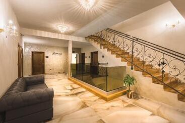 酒店 Wine Residence Cattunar