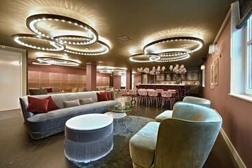 Zaan Hotel Amsterdam   Zaandam