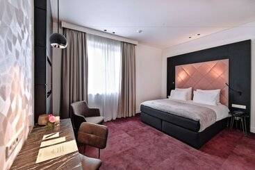 Zaan Hotel Amsterdam   Zaandam