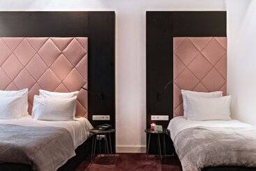 Zaan Hotel Amsterdam   Zaandam