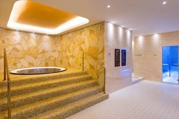 Lotte Hotel Samara
