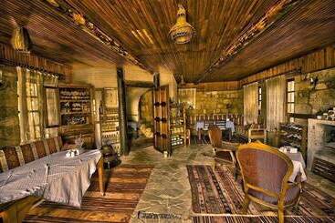 پانسیون Zeushan Kucuk Otel