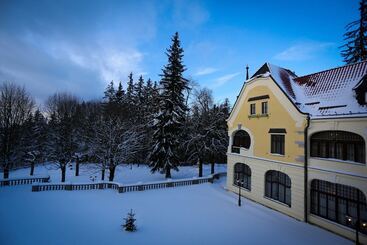 Rubezahl Marienbad Luxury Historical Castle Hotel & Golf   Castle Hotel Collection