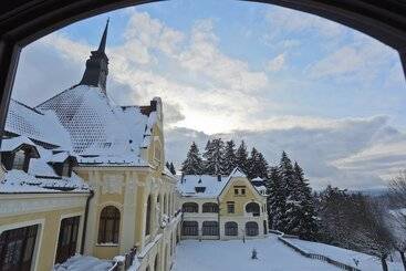 Rubezahl Marienbad Luxury Historical Castle Hotel & Golf   Castle Hotel Collection