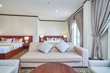 The Platinum Hotel & Suites