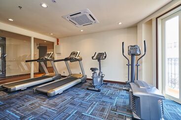 The Platinum Hotel & Suites