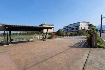 تختخواب و صبحانه Chaopingjia Homestay