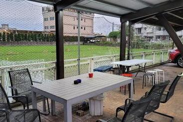 تختخواب و صبحانه Chaopingjia Homestay